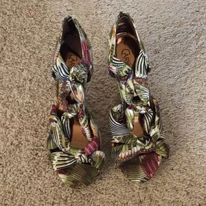 Carlos Santana Wedges